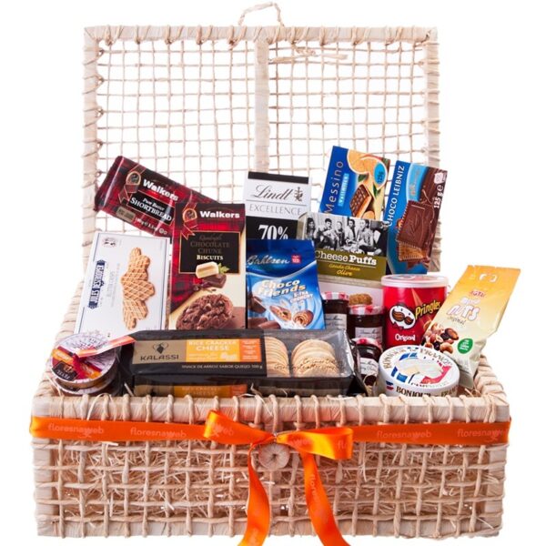 Snack Time Gift Basket