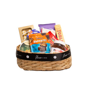 Chocolate & Candy Gift Basket to Brazil | Cesta com Chocolates e Balas | Canasta de Regalo con Chocolates y Chuches