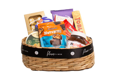 Chocolate & Candy Gift Basket to Brazil | Cesta com Chocolates e Balas | Canasta de Regalo con Chocolates y Chuches