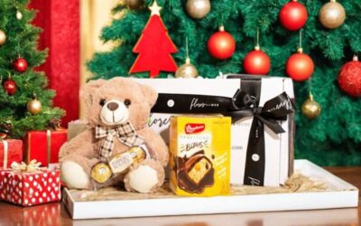 Bear Hug: An Irresistible Treat for an Unforgettable Christmas